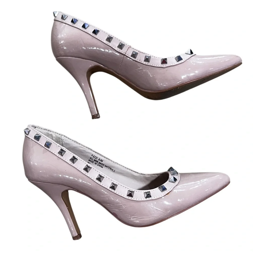 Steve Madden Pezzi Nude Patent Studded Pumps Heels 6.5